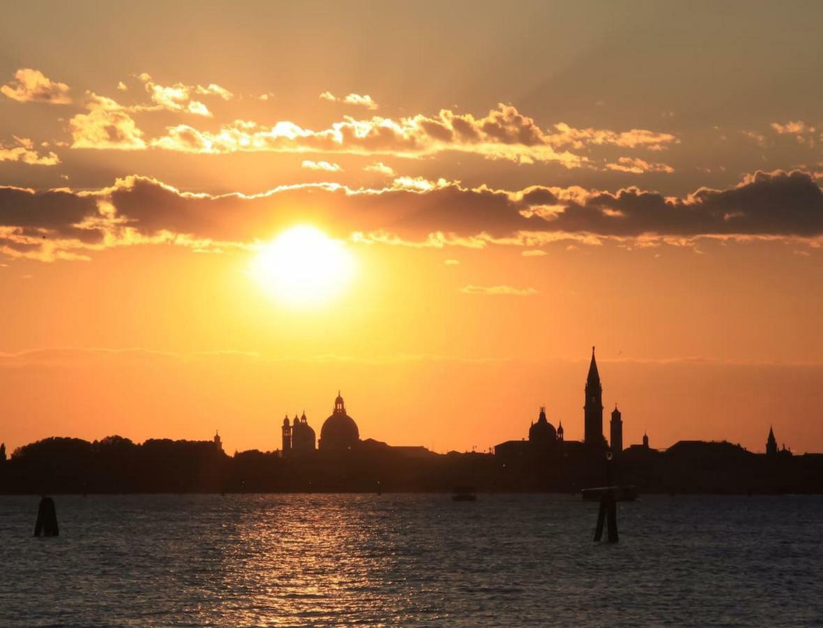 Appartamento Angels With Us Venezia Esterno foto